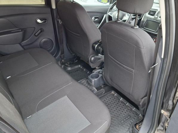 Renault Logan II Рестайлинг с пробегом 2019 года, цена 945 000 рублей, 165000 км, седан, Автокод Объявления