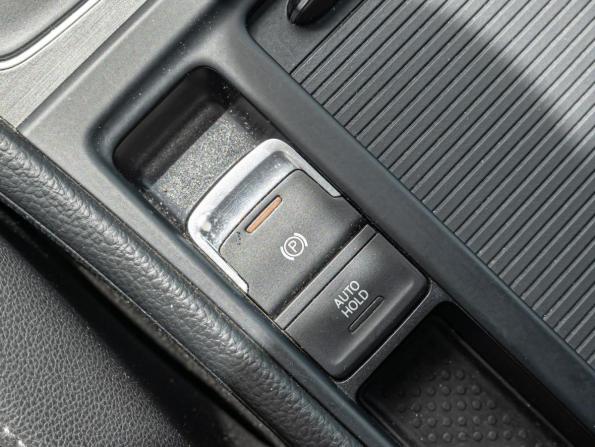 Volkswagen Golf VII с пробегом 2013 года, цена 1 630 000 рублей, 90494 км, хэтчбек, Автокод Объявления