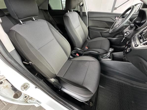 Hyundai Solaris II с пробегом 2019 года, цена 1 370 000 рублей, 92216 км, седан, Автокод Объявления