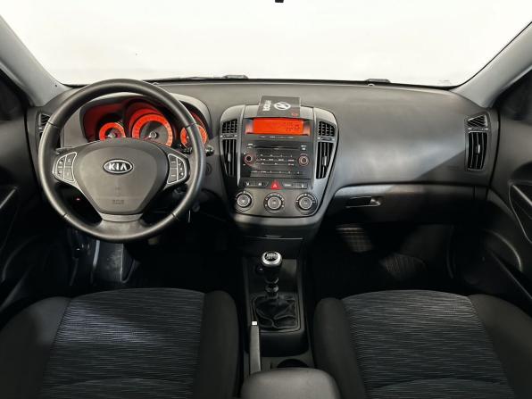 Kia Ceed I с пробегом 2008 года, цена 510 000 рублей, 239903 км, универсал, Автокод Объявления