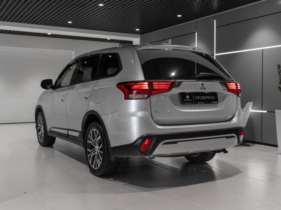 Mitsubishi Outlander III Рестайлинг 3 Москва  - изображение 4