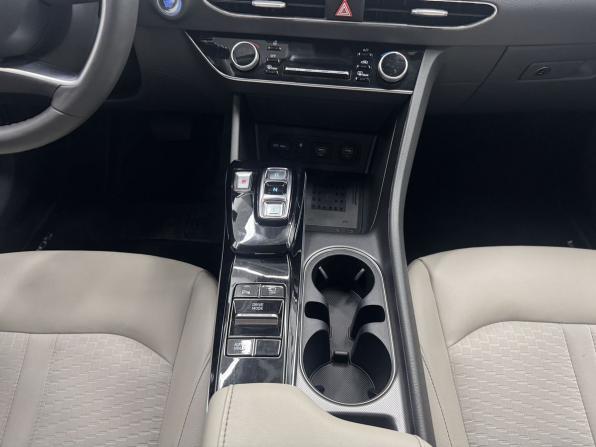 Hyundai Sonata VIII (DN8) с пробегом 2021 года, цена 2 650 000 рублей, 71950 км, седан, Автокод Объявления