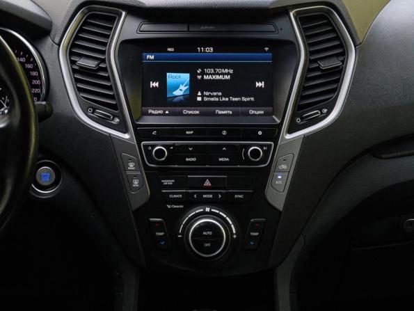 Hyundai Santa Fe III Рестайлинг с пробегом 2016 года, цена 2 300 000 рублей, 146635 км, внедорожник, Автокод Объявления