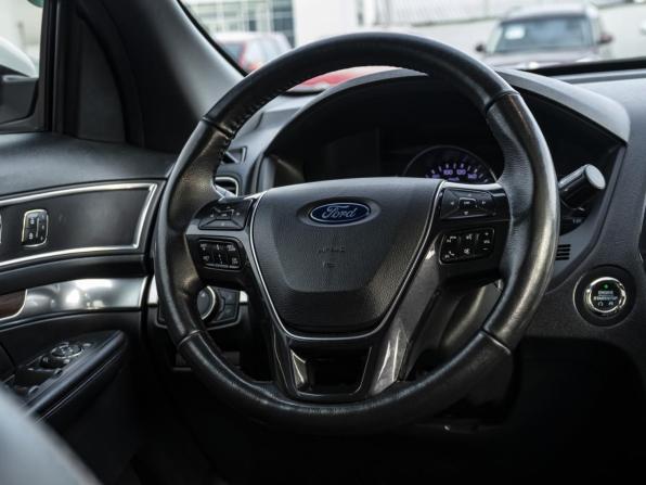 Ford Explorer V Рестайлинг 2 с пробегом 2018 года, цена 2 799 000 рублей, 213121 км, внедорожник, Автокод Объявления