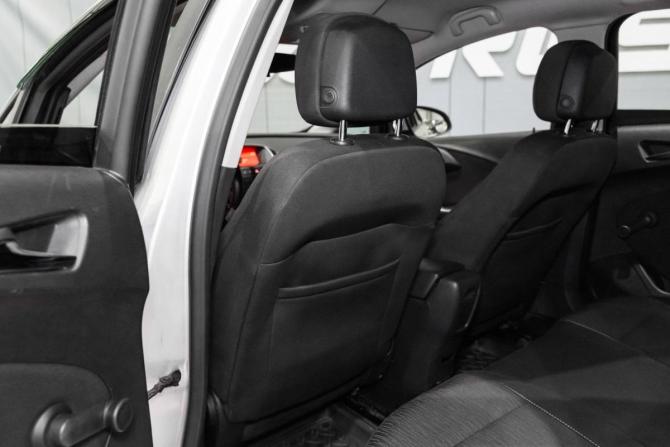 Opel Astra J Рестайлинг с пробегом 2013 года, цена 849 000 рублей, 227143 км, универсал, Автокод Объявления