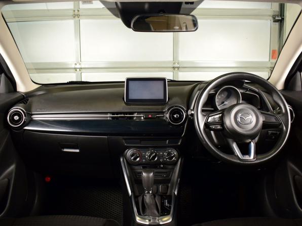 Mazda Demio IV (DJ) с пробегом 2017 года, цена 1 120 995 рублей, 158661 км, хэтчбек, Автокод Объявления