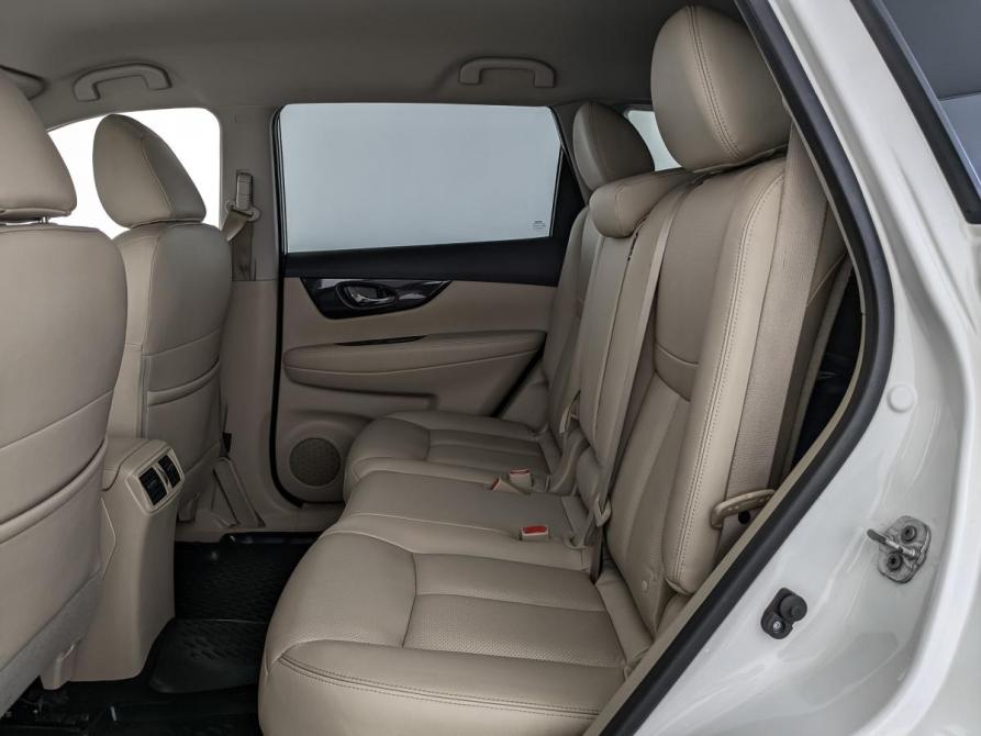 Nissan X-Trail III Рестайлинг Санкт-Петербург  - изображение 17