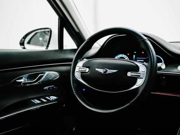 Genesis GV70 I с пробегом 2021 года, цена 5 750 000 рублей, 20471 км, внедорожник, Автокод Объявления