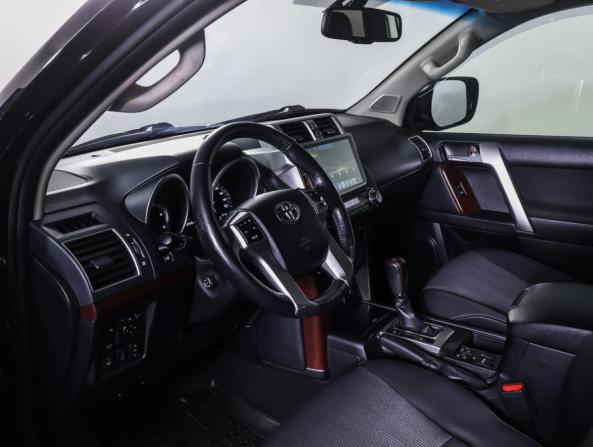 Toyota Land Cruiser Prado 150 Series Рестайлинг 1 с пробегом 2015 года, цена 3 890 000 рублей, 128742 км, внедорожник, Автокод Объявления