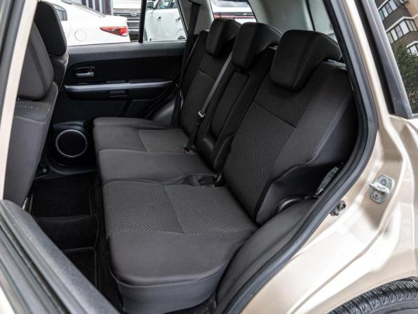Suzuki Grand Vitara II Рестайлинг с пробегом 2010 года, цена 1 130 000 рублей, 198709 км, внедорожник, Автокод Объявления