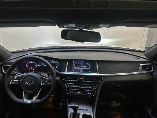 Kia Optima IV Рестайлинг с пробегом 2018 года, цена 1 990 000 рублей, 136497 км, седан, Автокод Объявления