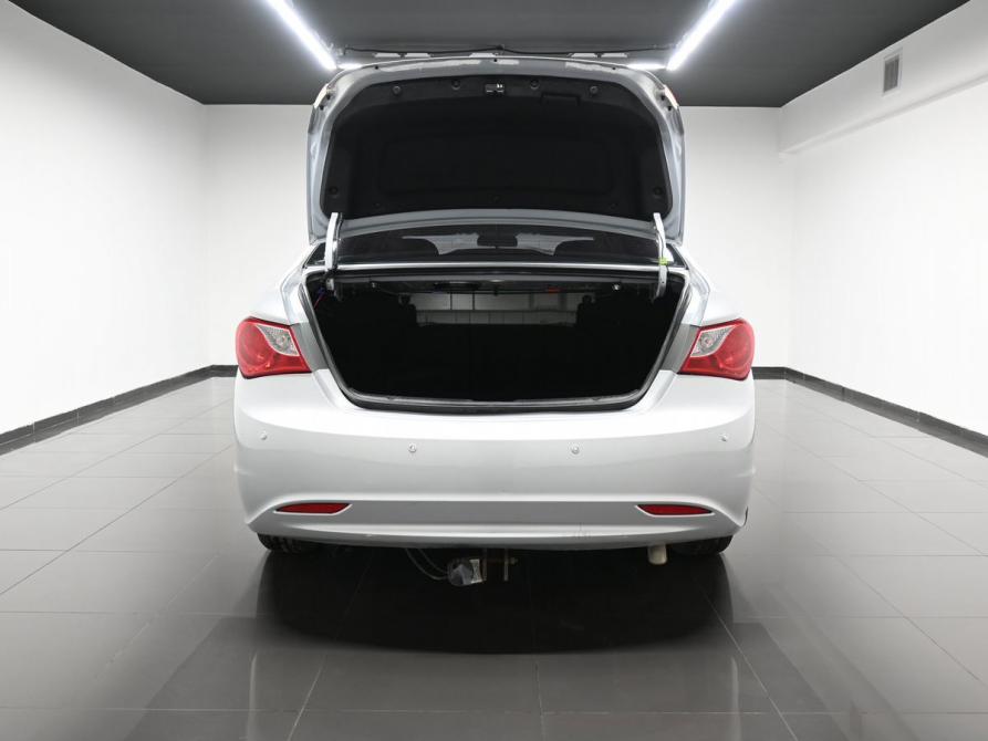 Hyundai Sonata VI (YF) Тверь  - изображение 7