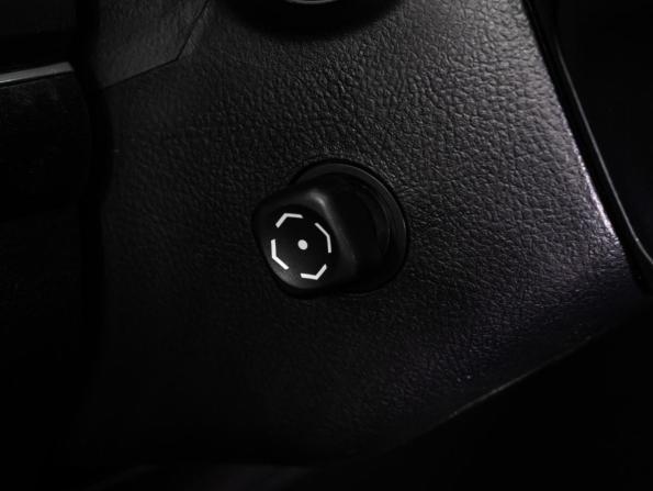 Toyota Land Cruiser 200 Series Рестайлинг 1 с пробегом 2012 года, цена 3 499 000 рублей, 258276 км, внедорожник, Автокод Объявления