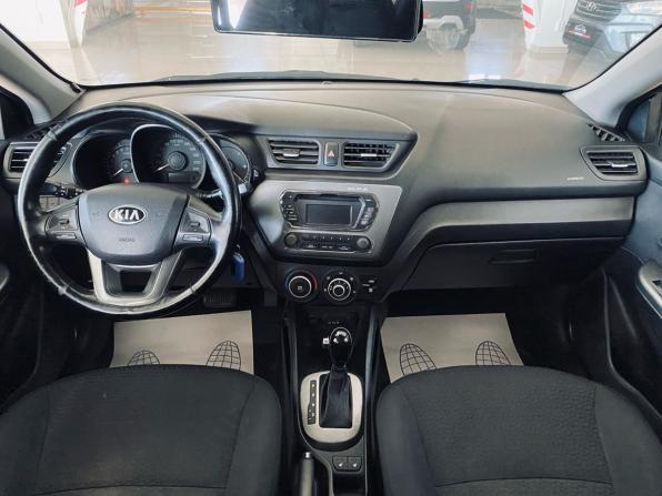 Kia Rio III с пробегом 2014 года, цена 900 000 рублей, 180000 км, седан, Автокод Объявления