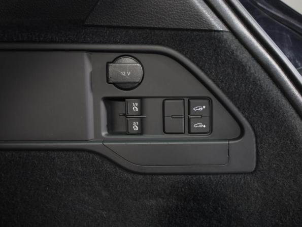 Volkswagen Touareg II Рестайлинг с пробегом 2016 года, цена 2 649 000 рублей, 233758 км, внедорожник, Автокод Объявления