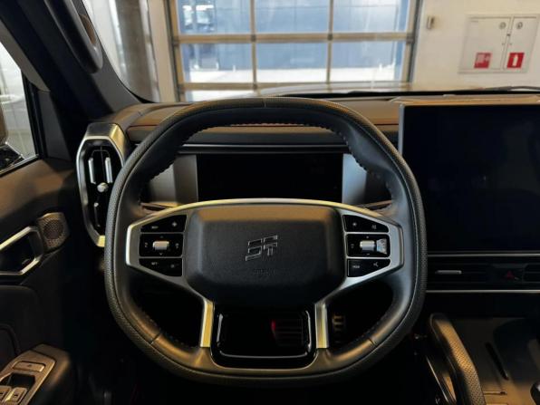JETOUR T2 с пробегом 2024 года, цена 3 299 000 рублей, 29095 км, внедорожник, Автокод Объявления