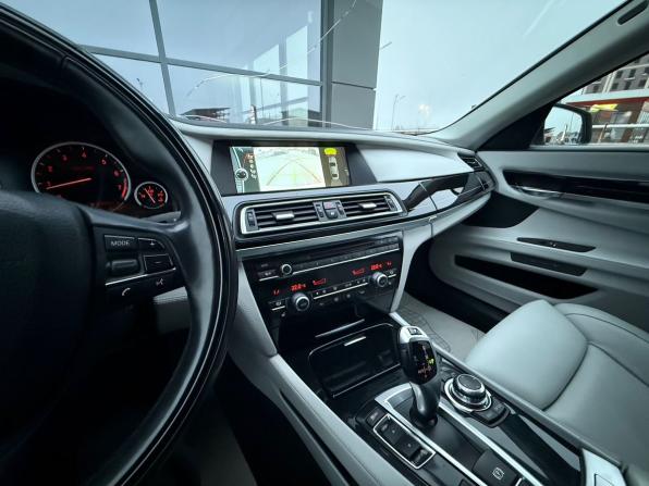 BMW 7 серии V (F01/F02/F04) с пробегом 2012 года, цена 2 350 000 рублей, 116477 км, седан, Автокод Объявления