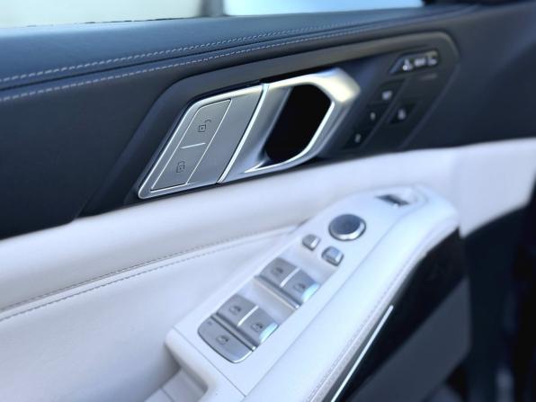 BMW X7 I (G07) с пробегом 2021 года, цена 9 650 000 рублей, 61001 км, внедорожник, Автокод Объявления