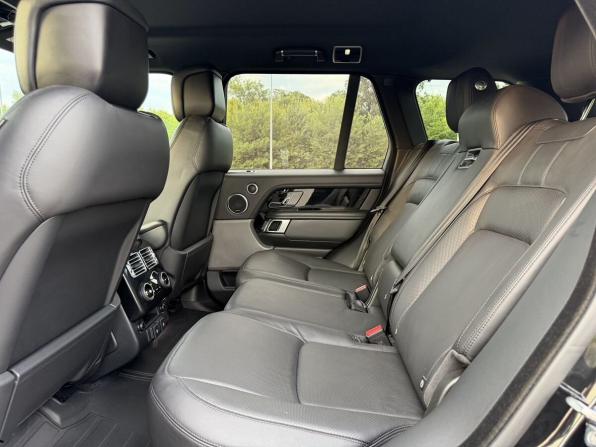 Land Rover Range Rover IV Рестайлинг с пробегом 2018 года, цена 4 750 000 рублей, 297456 км, внедорожник, Автокод Объявления