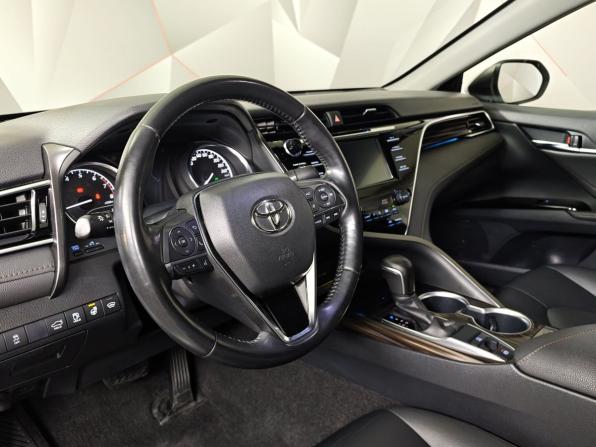 Toyota Camry VIII (XV70) с пробегом 2020 года, цена 2 745 000 рублей, 99655 км, седан, Автокод Объявления