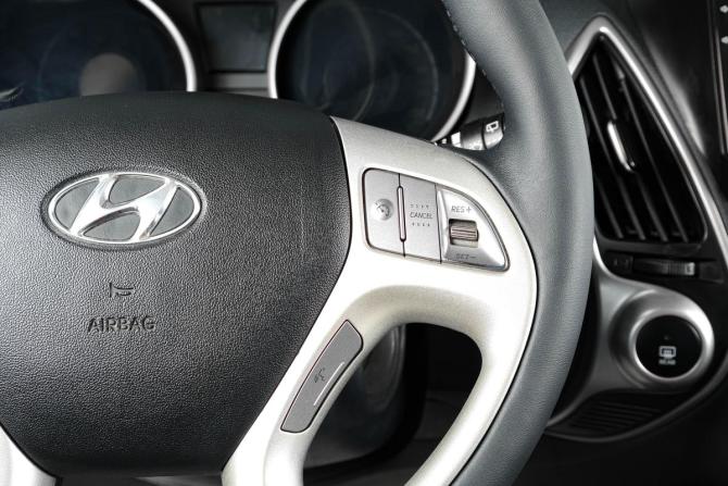 Hyundai ix35 I с пробегом 2013 года, цена 1 199 000 рублей, 196244 км, внедорожник, Автокод Объявления