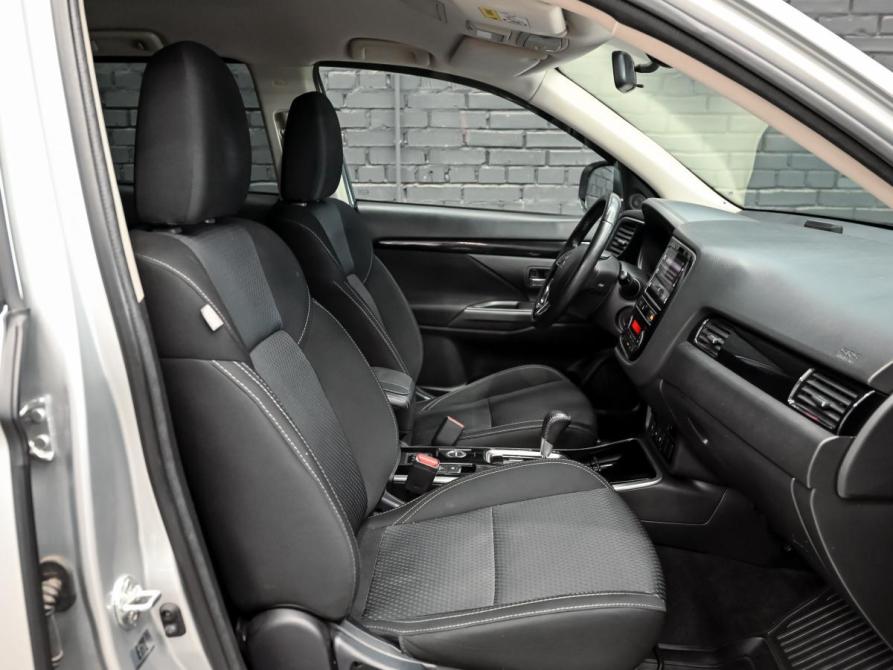 Mitsubishi Outlander III Рестайлинг 3 Екатеринбург  - изображение 11