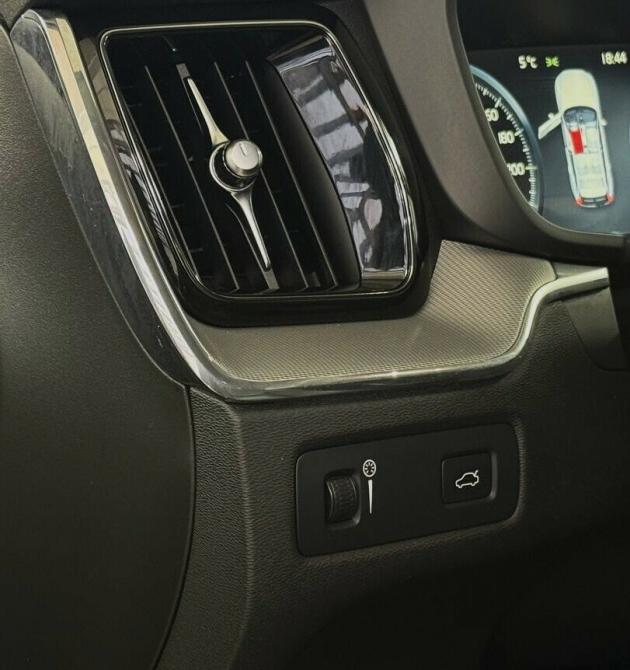 Volvo XC60 II Москва  - изображение 9