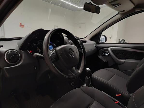 Renault Duster I Рестайлинг с пробегом 2016 года, цена 1 024 000 рублей, 205274 км, внедорожник, Автокод Объявления
