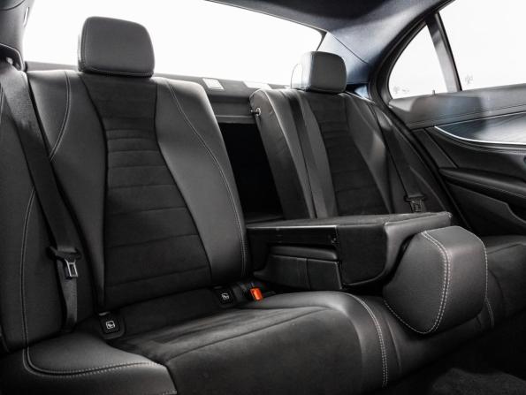 Mercedes-Benz E-Класс V (W213 S213 C238) Рестайлинг с пробегом 2020 года, цена 3 899 000 рублей, 55750 км, седан, Автокод Объявления