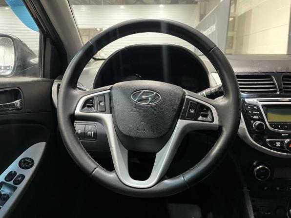 Hyundai Solaris I с пробегом 2011 года, цена 595 000 рублей, 171918 км, хэтчбек, Автокод Объявления