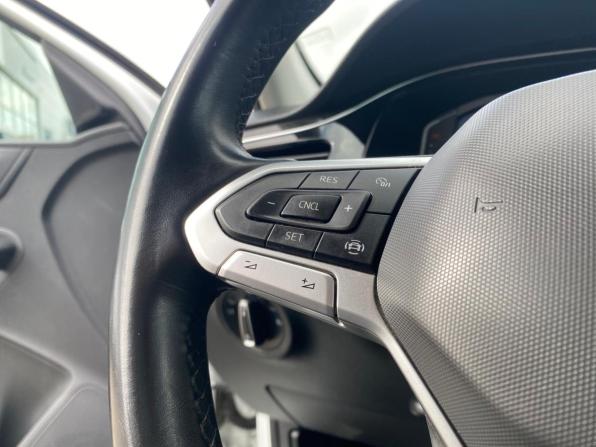 Volkswagen Polo VI с пробегом 2020 года, цена 1 550 000 рублей, 101827 км, лифтбек, Автокод Объявления