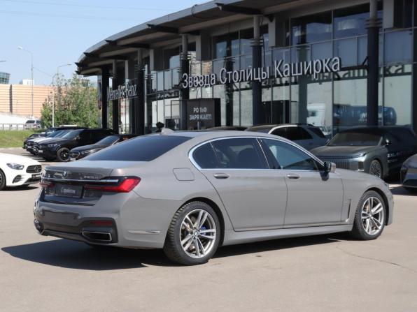 BMW 7 серии VI (G11/G12) Рестайлинг с пробегом 2019 года, цена 4 320 000 рублей, 240058 км, седан, Автокод Объявления