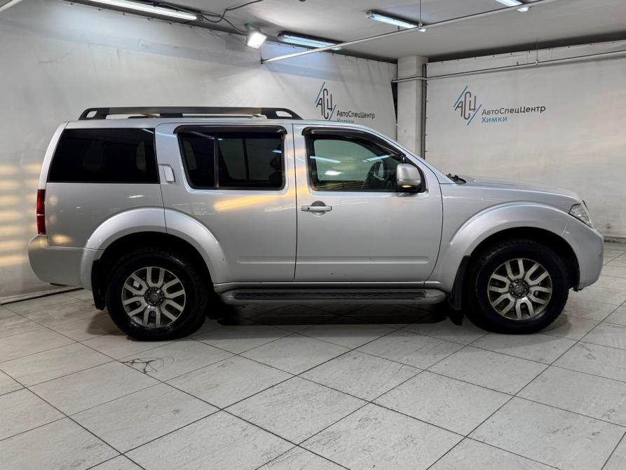 Nissan Pathfinder III Рестайлинг Химки  - изображение 19