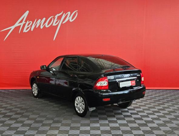 Lada (ВАЗ) Priora I с пробегом 2010 года, цена 175 000 рублей, 227334 км, хэтчбек, Автокод Объявления