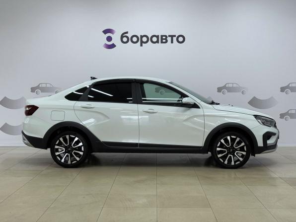 Lada (ВАЗ) Vesta I Рестайлинг (NG) с пробегом 2023 года, цена 1 419 000 рублей, 22957 км, седан, Автокод Объявления
