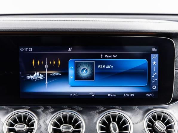Mercedes-Benz E-Класс V (W213 S213 C238) с пробегом 2019 года, цена 3 298 000 рублей, 137391 км, седан, Автокод Объявления