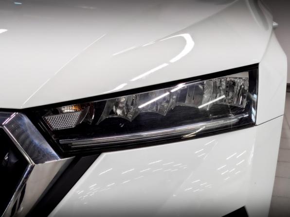 Skoda Octavia IV (A8) с пробегом 2021 года, цена 2 335 000 рублей, 74575 км, лифтбек, Автокод Объявления