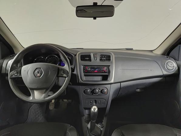 Renault Sandero II с пробегом 2017 года, цена 895 000 рублей, 175781 км, хэтчбек, Автокод Объявления
