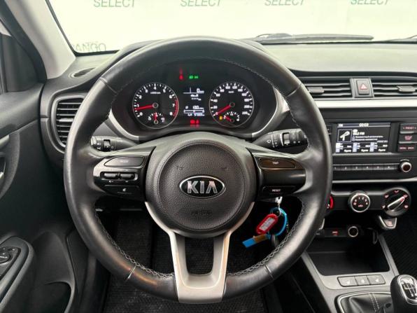 Kia Rio IV Рестайлинг с пробегом 2021 года, цена 1 500 000 рублей, 97000 км, хэтчбек, Автокод Объявления