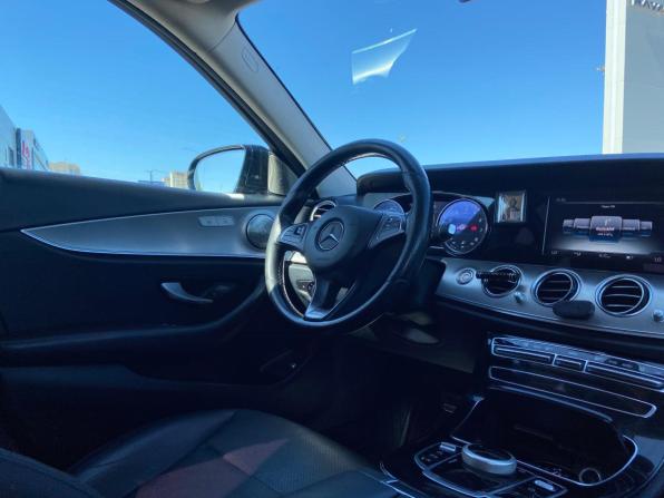 Mercedes-Benz E-Класс V (W213 S213 C238) с пробегом 2017 года, цена 2 550 000 рублей, 128483 км, седан, Автокод Объявления