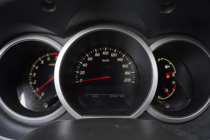 Suzuki Grand Vitara II Рестайлинг с пробегом 2011 года, цена 980 000 рублей, 247636 км, внедорожник, Автокод Объявления