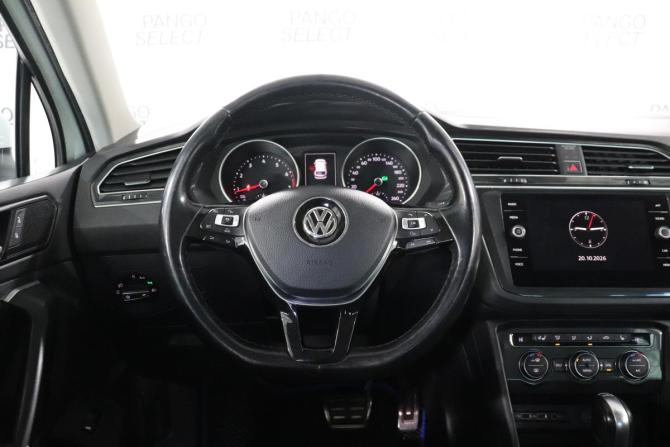 Volkswagen Tiguan II с пробегом 2018 года, цена 2 244 000 рублей, 137062 км, внедорожник, Автокод Объявления