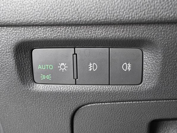 Skoda Octavia IV (A8) с пробегом 2021 года, цена 2 150 000 рублей, 140690 км, лифтбек, Автокод Объявления