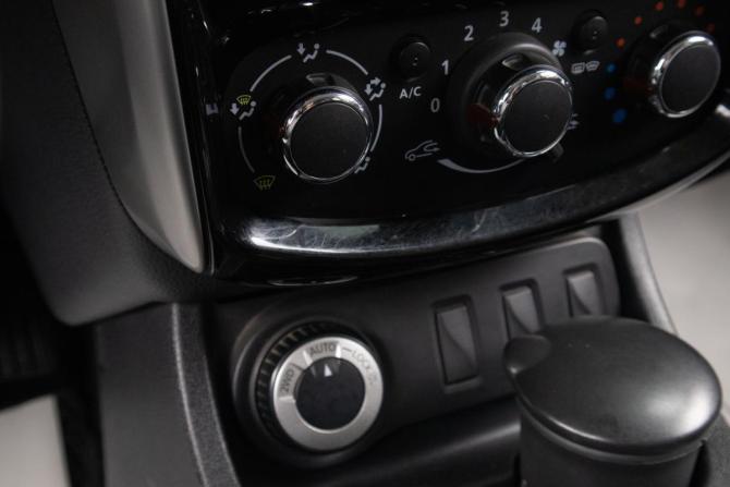 Nissan Terrano III (D10) с пробегом 2017 года, цена 1 399 000 рублей, 120389 км, внедорожник, Автокод Объявления