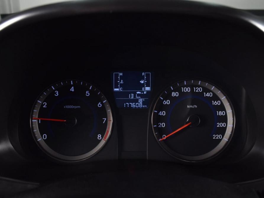Hyundai Solaris I Рестайлинг Кемерово  - изображение 9