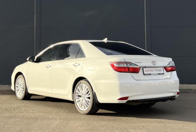 Toyota Camry VII (XV50) Рестайлинг 2 с пробегом 2018 года, цена 2 290 000 рублей, 113538 км, седан, Автокод Объявления
