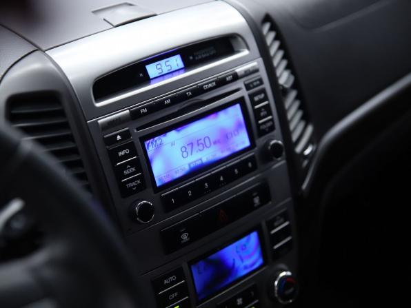 Hyundai Santa Fe II Рестайлинг с пробегом 2012 года, цена 990 000 рублей, 171983 км, внедорожник, Автокод Объявления