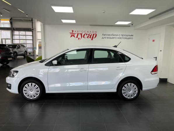 Volkswagen Polo V Рестайлинг с пробегом 2018 года, цена 1 288 000 рублей, 81632 км, седан, Автокод Объявления