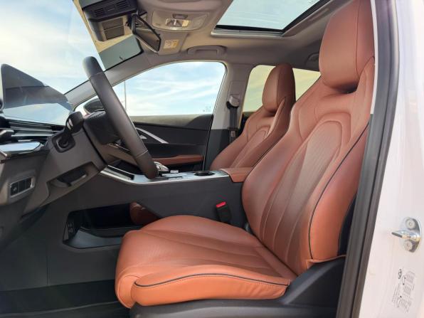 Omoda C5 I с пробегом 2023 года, цена 1 780 000 рублей, 51542 км, внедорожник, Автокод Объявления