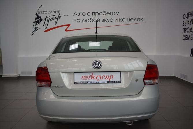 Volkswagen Polo V с пробегом 2015 года, цена 899 000 рублей, 187000 км, седан, Автокод Объявления